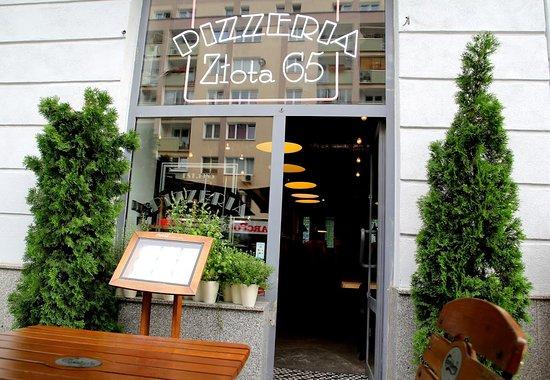 Pizzeria Zlota 65